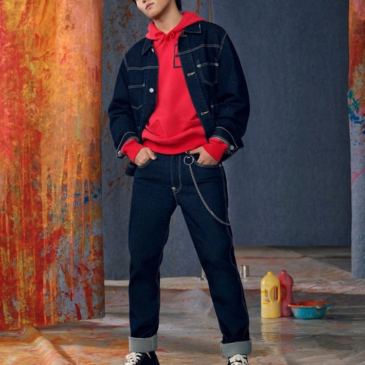 levis Red