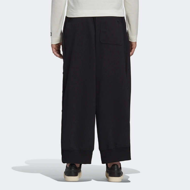 Y-3