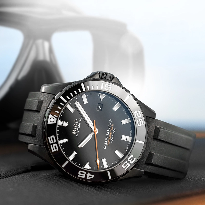 MIDO 600m 43.5mm M026.608.37.051.00