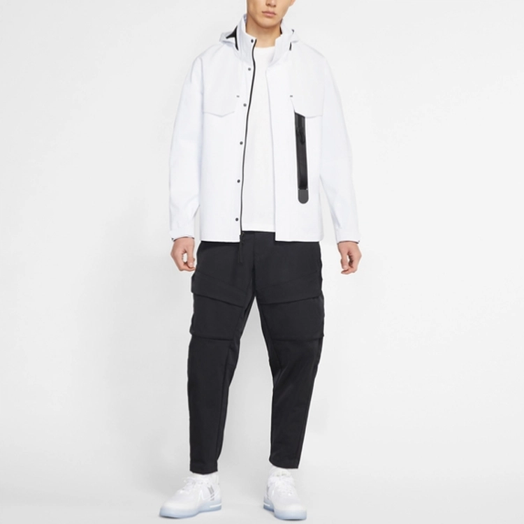 Nike Sportswear Tech Pack