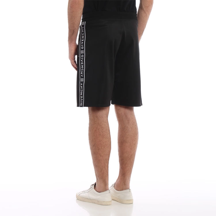 Givenchy logo