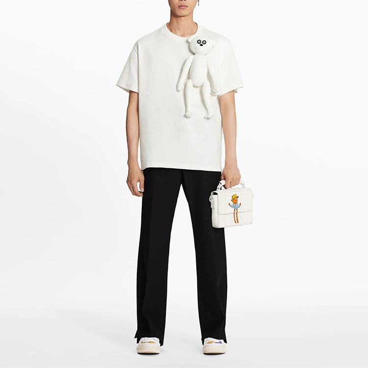 LOUIS VUITTON T