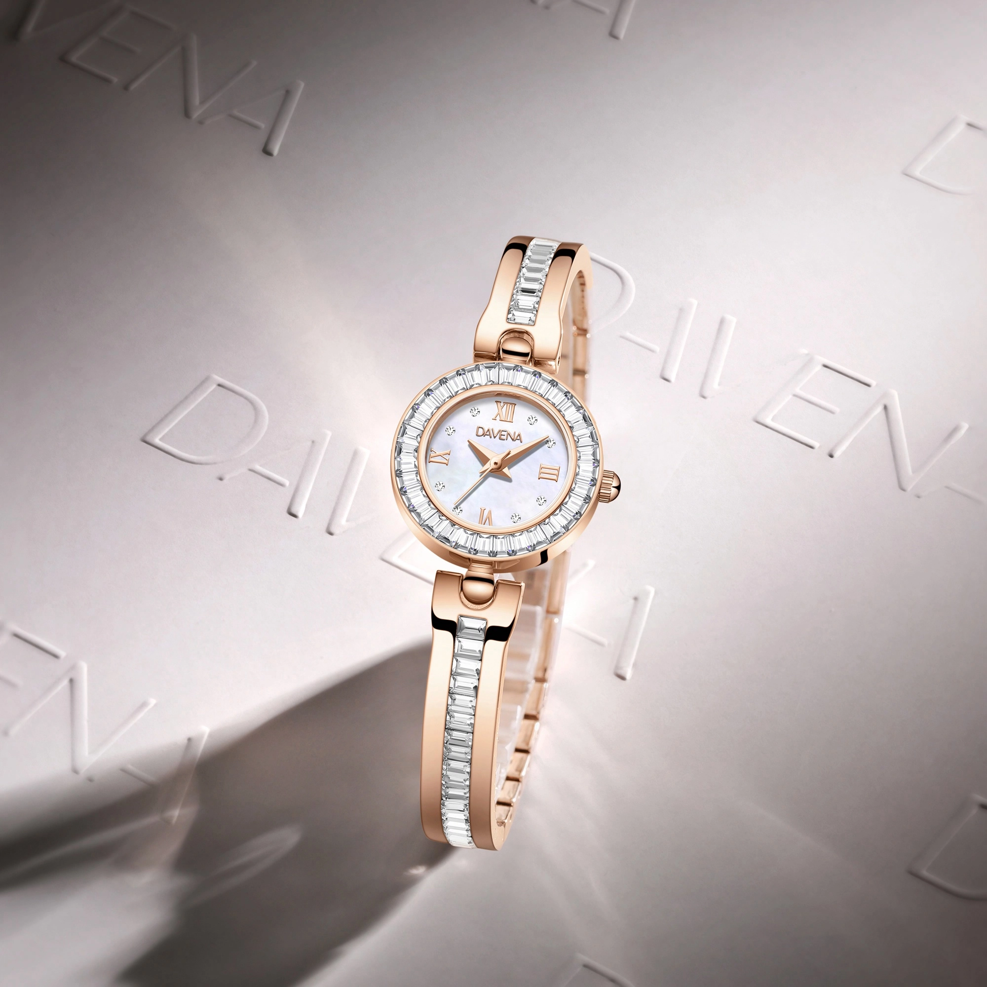 DAVENA 61811