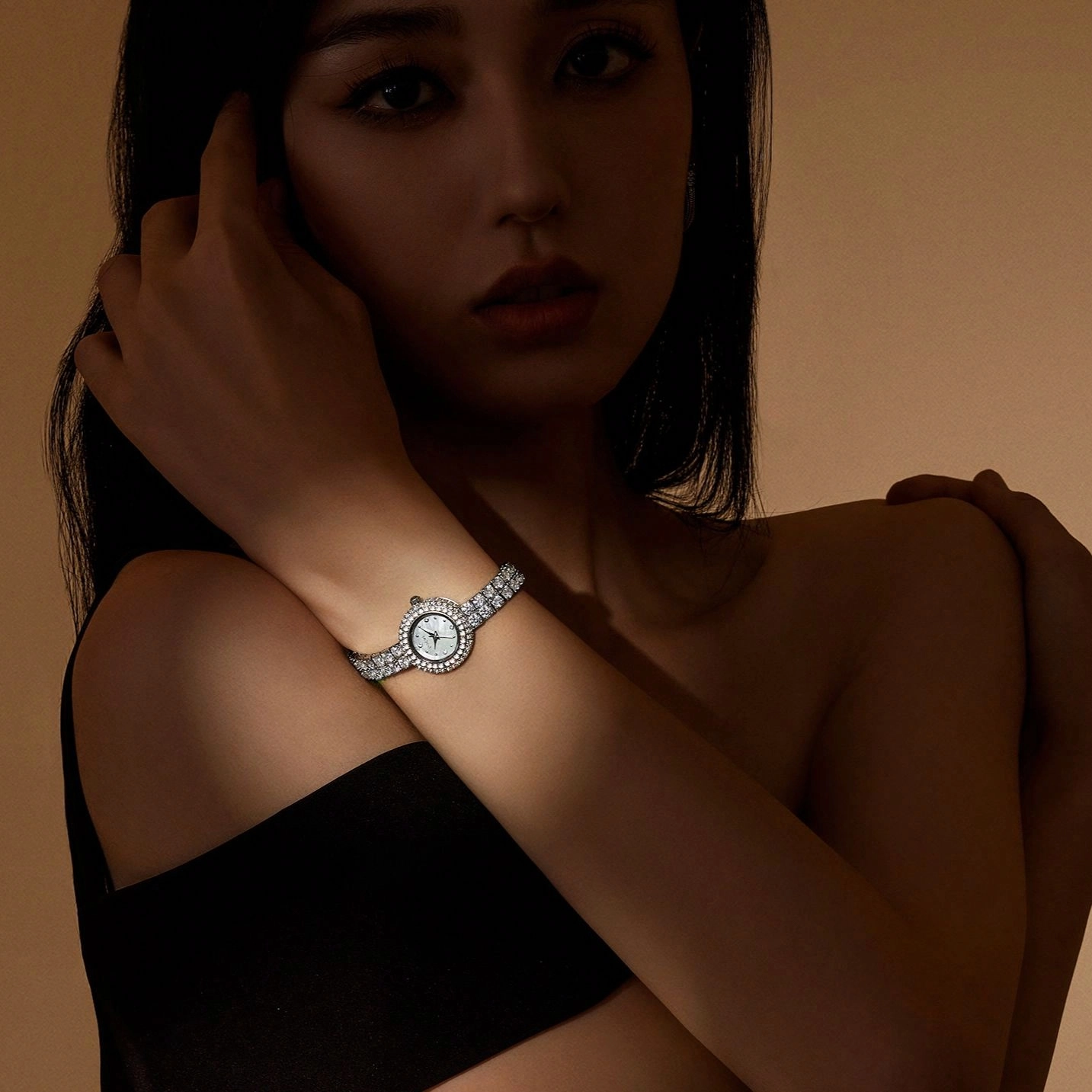 DAVENA 60858