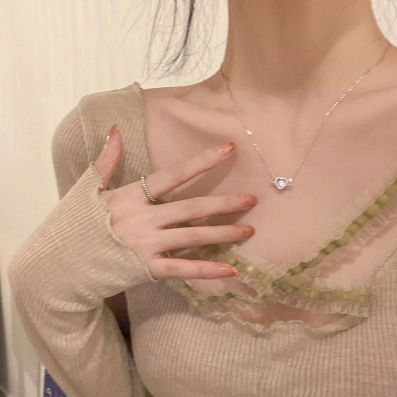 S925
