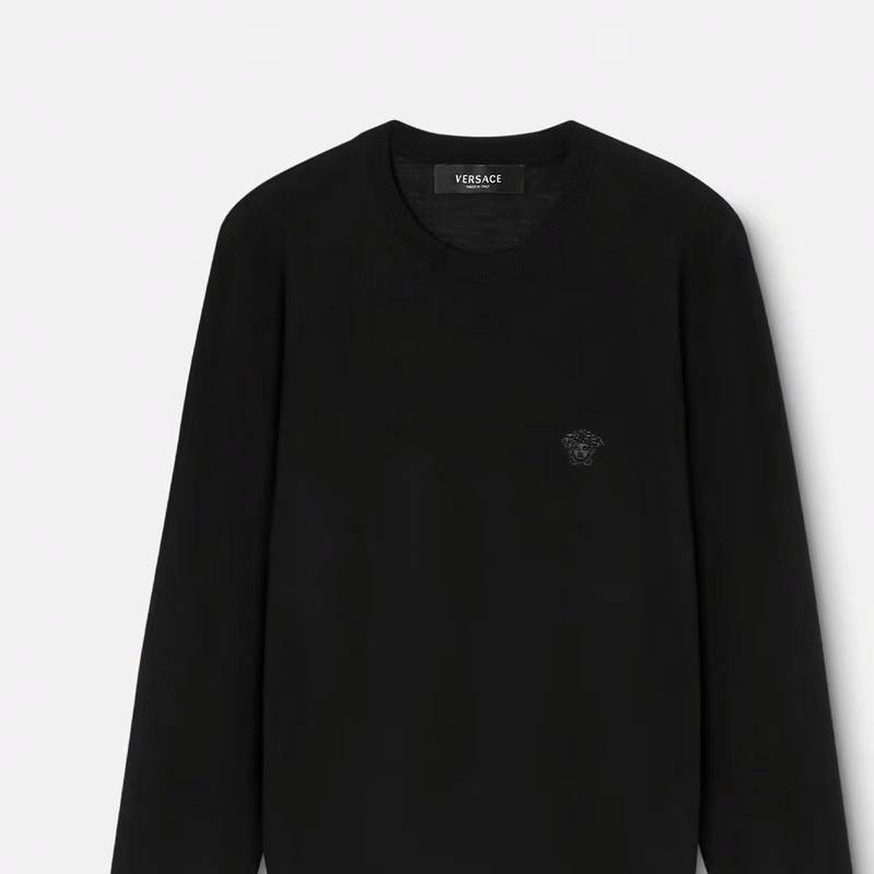 VERSACE