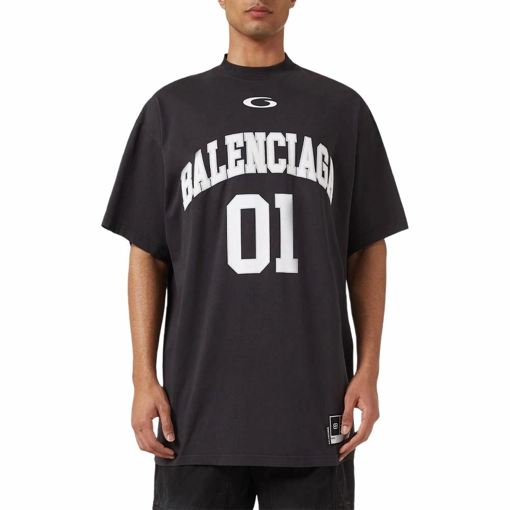 Balenciaga FW24 T