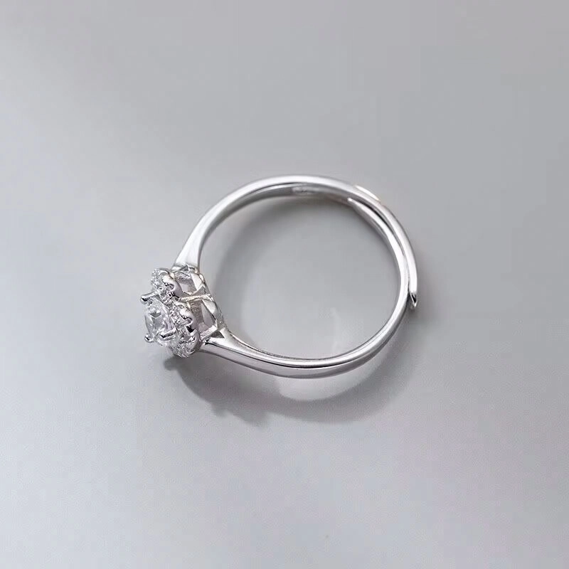 990