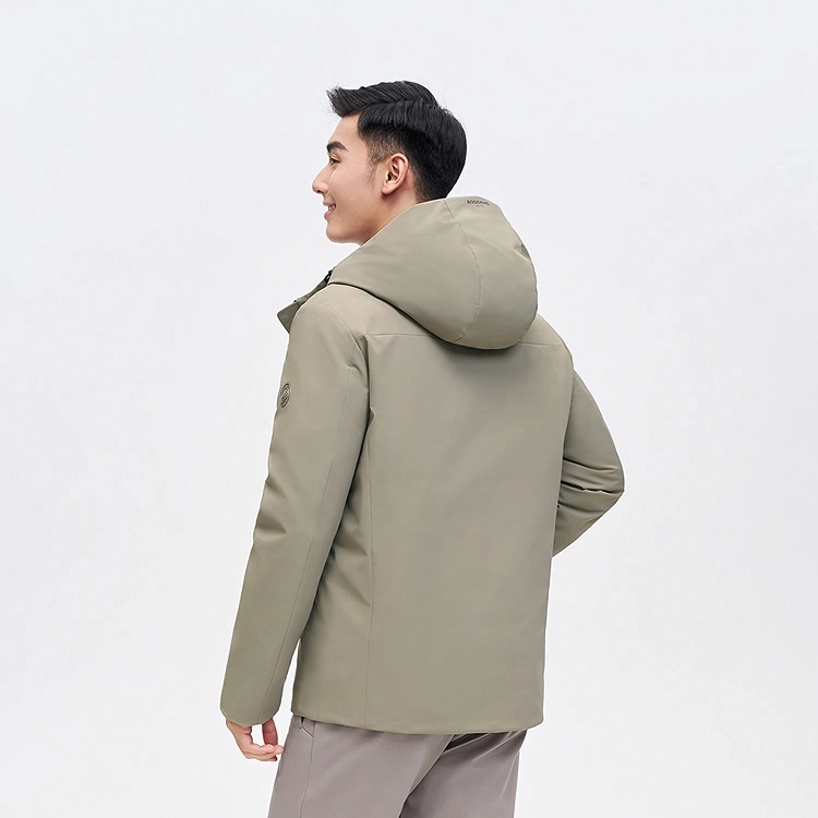 波司登 连帽纯色鹅绒合身拉链口袋羽绒服 男款