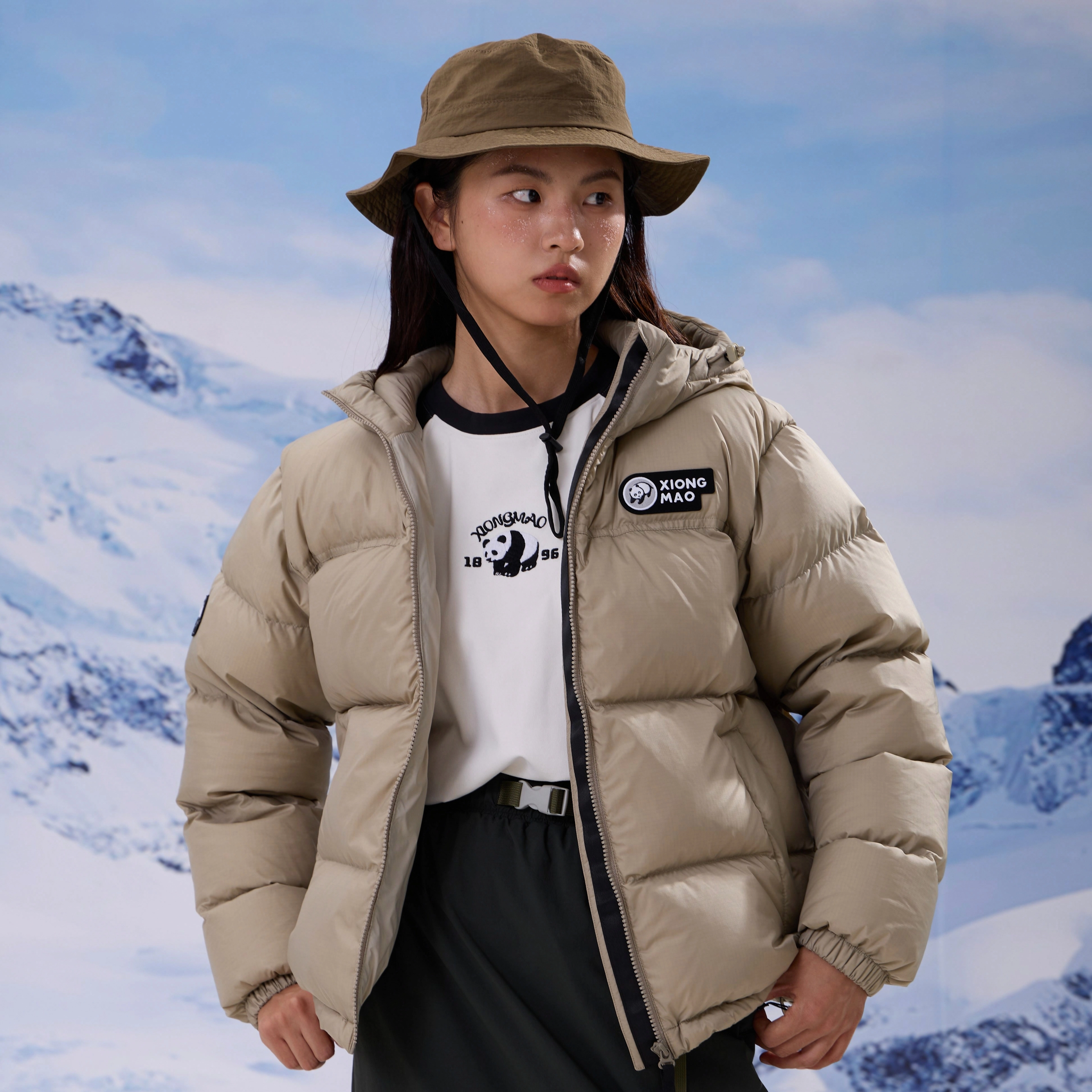 熊猫 户外保暖防水抗寒加厚羽绒服 男女同款