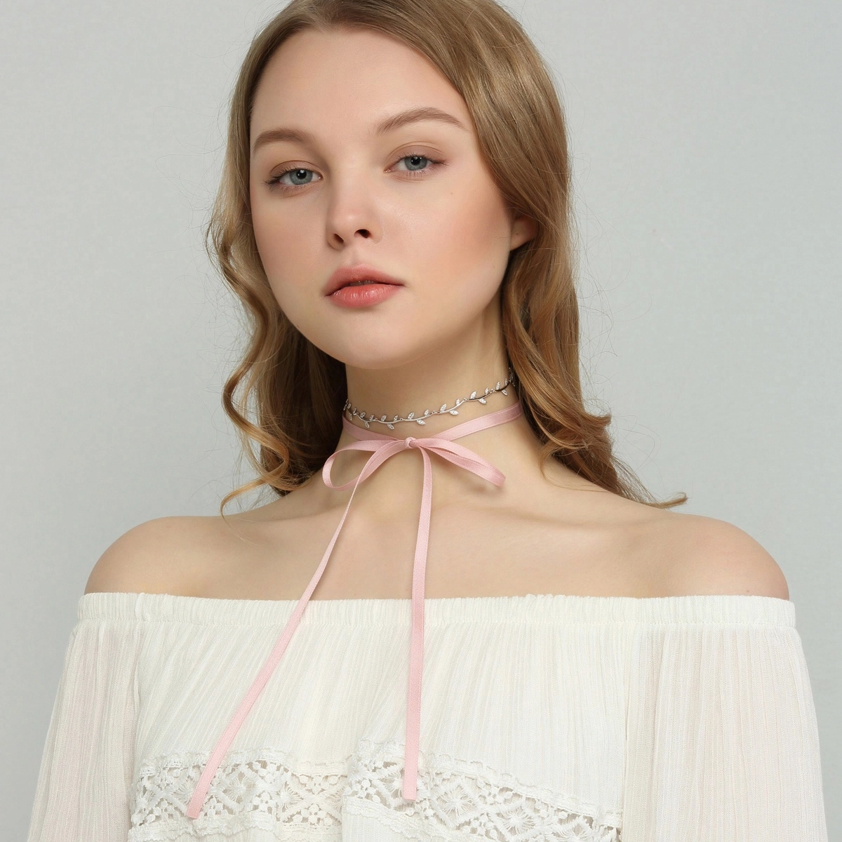 LELOUP choker