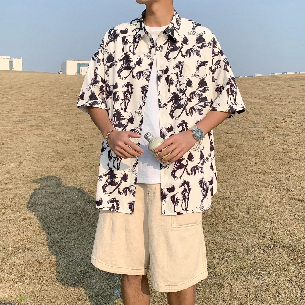 国风骏马水墨画满印图案宽松翻领开衫百搭短袖衬衫 男女同款 米杏