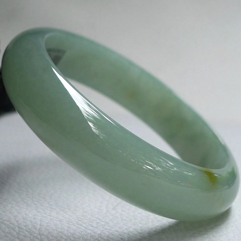57.3mm