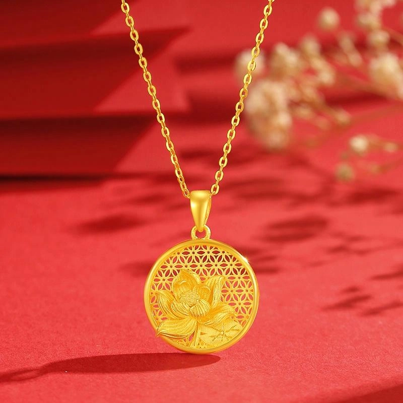 中国珠宝 莲花锁骨链 典雅复古 简约设计感 闪耀精致 优雅贵气轻奢百搭高级感 日常通勤显气质 足金 按克计价 项链 女款