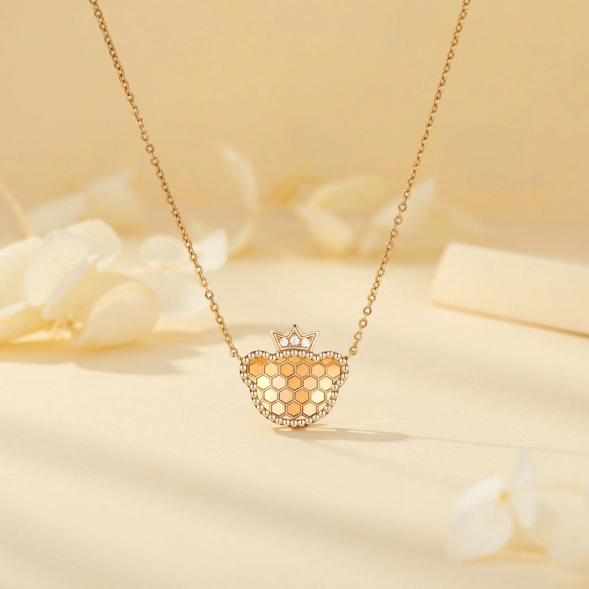 GRACE GIRL 18K