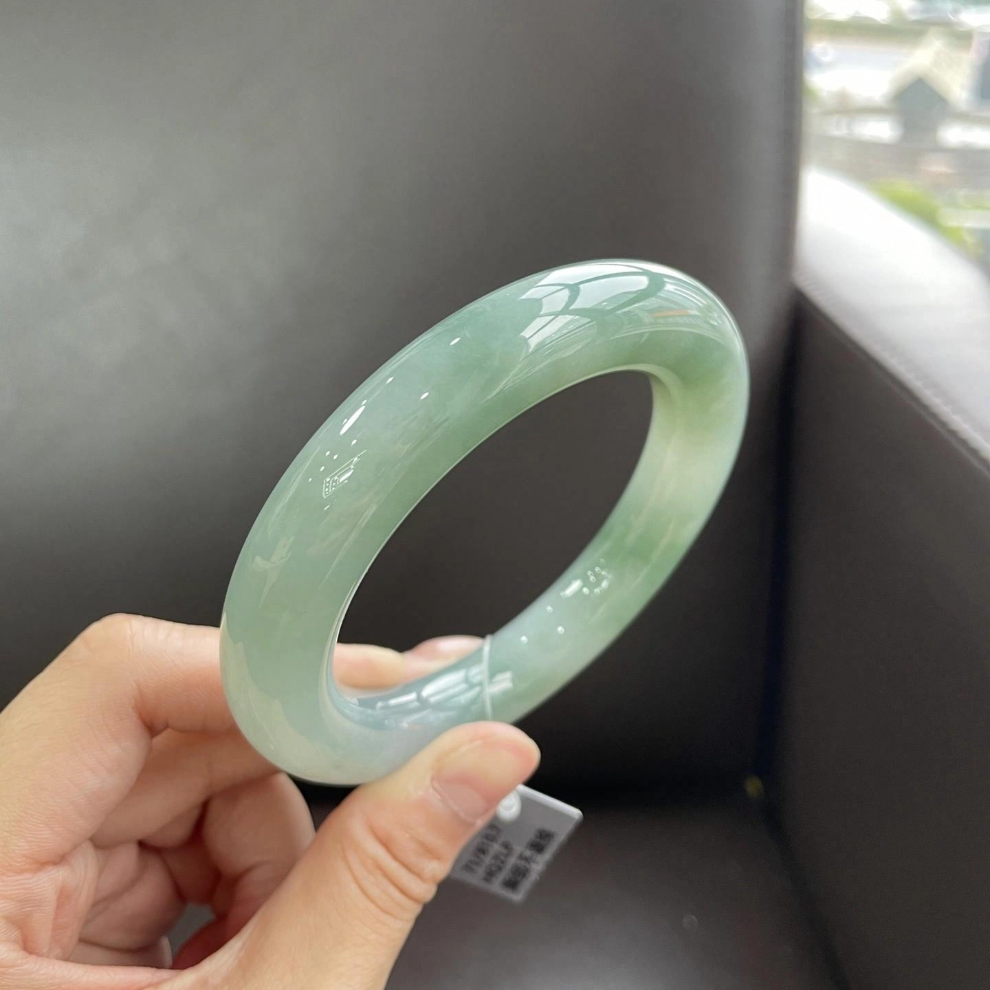 翠亨祥 果冻绿优雅大气 糯种 翡翠手镯 女款