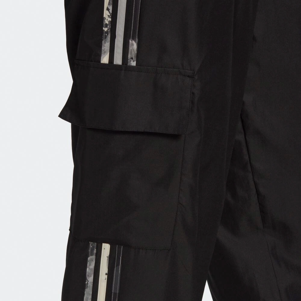 adidas originals Logo