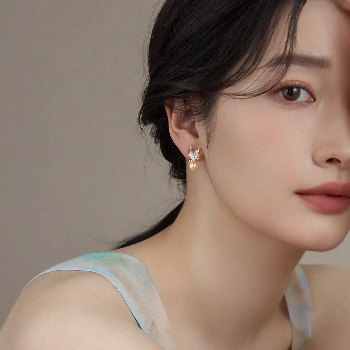 品彩 轻奢高级感 气质 几何蝴蝶 法式小香风 淡水珍珠 耳钉 女款