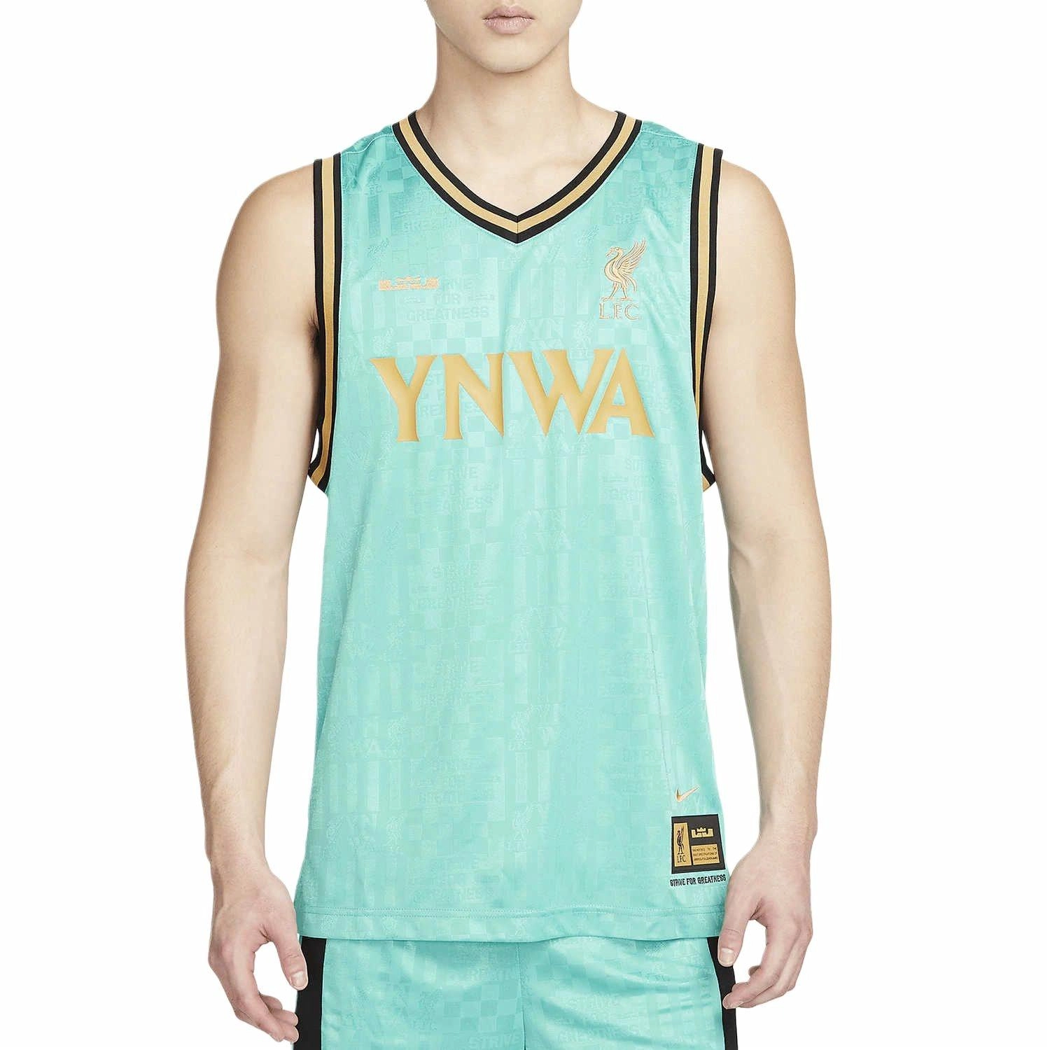 Nike Dri-Fit DNA