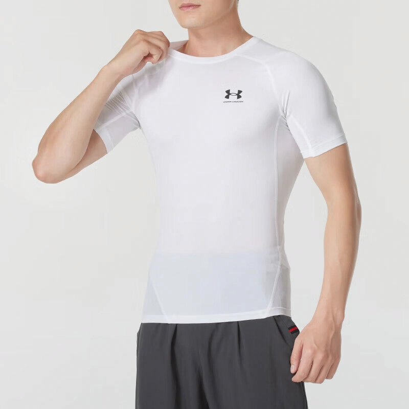 Under Armour T