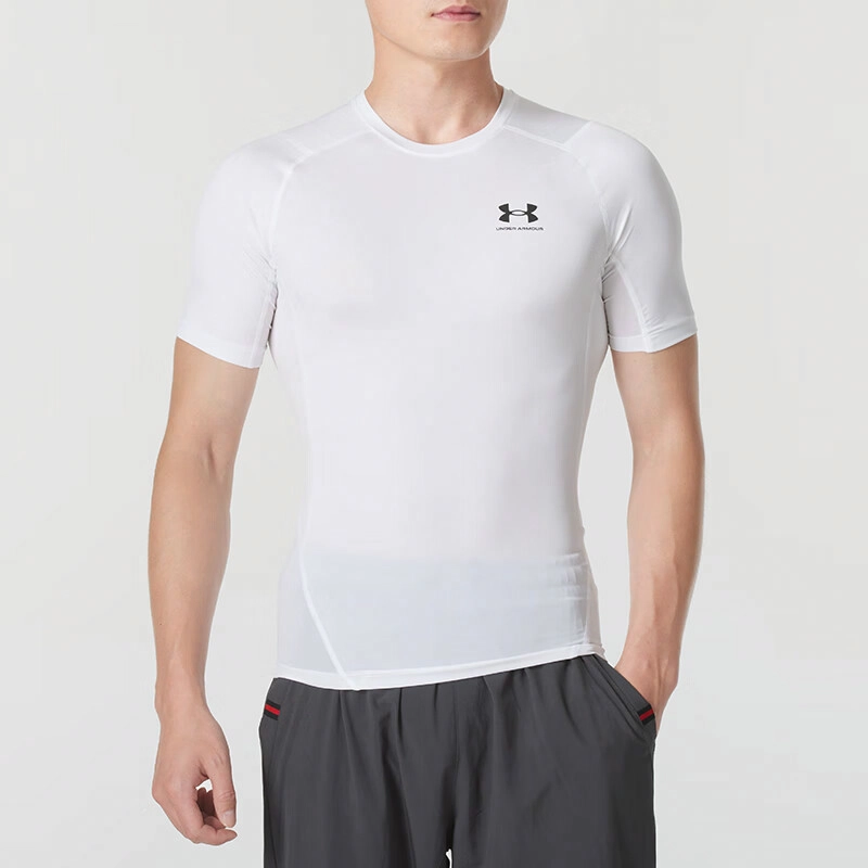 Under Armour T