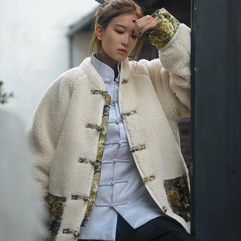三省六部 国风羊羔毛拼西阵织保暖大码唐装羽绒服 女款
