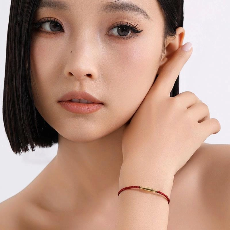 MISS XIA JWY