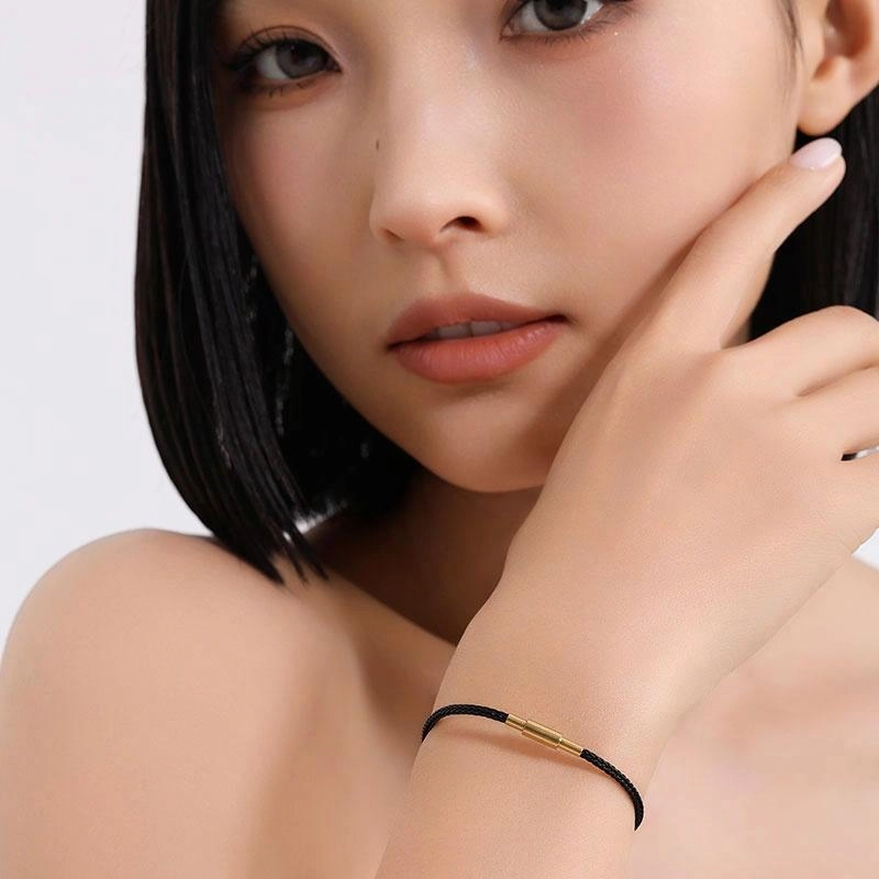 MISS XIA JWY