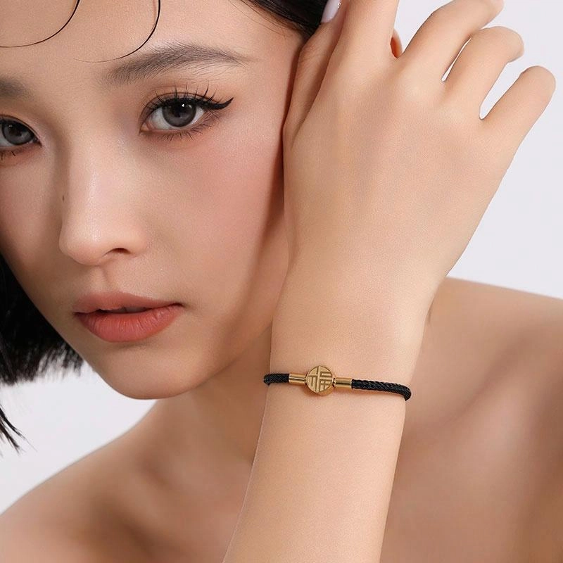 MISS XIA JWY