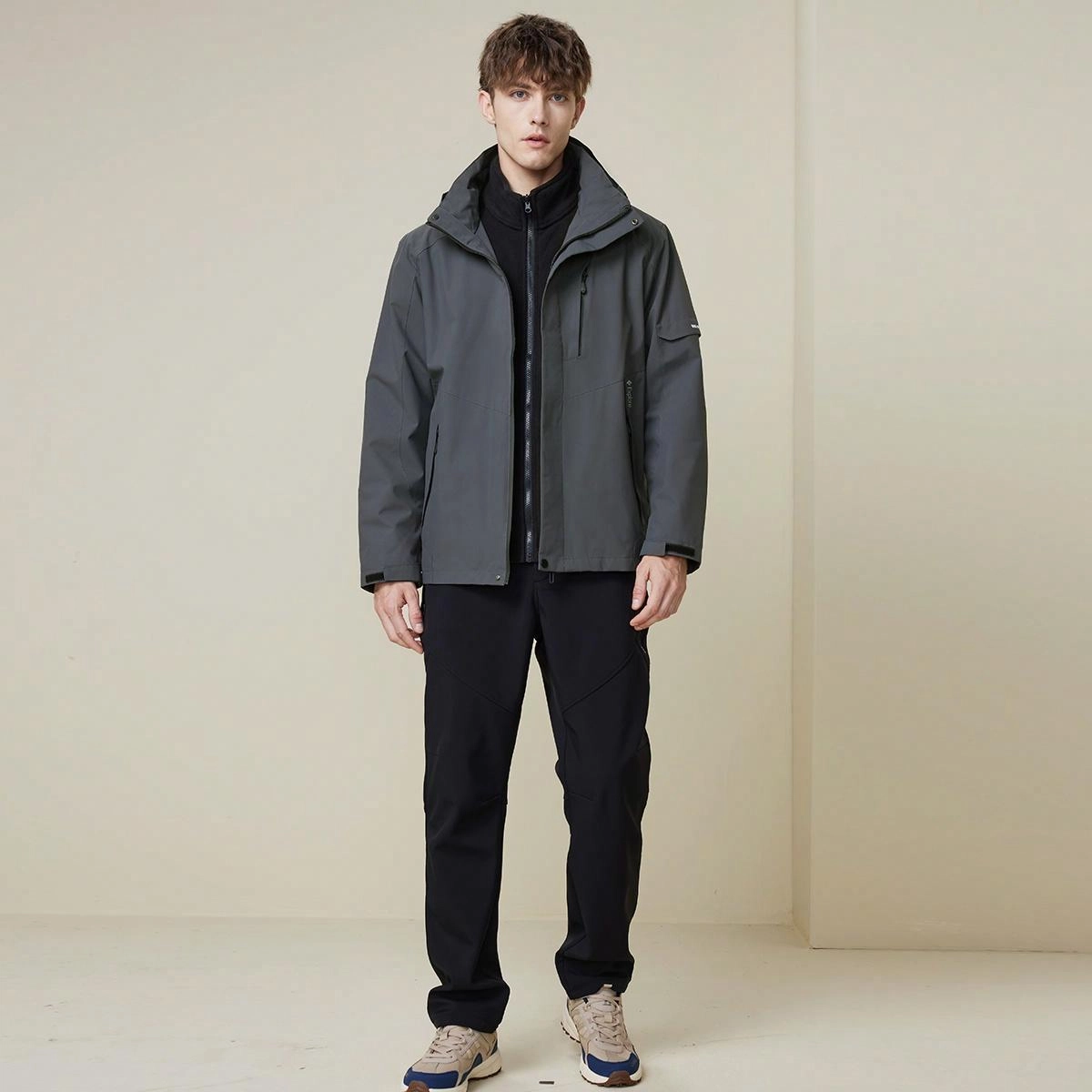 红豆 一衣三穿户外工装摇粒绒内胆连帽登山服休闲保暖夹克外套 男款
