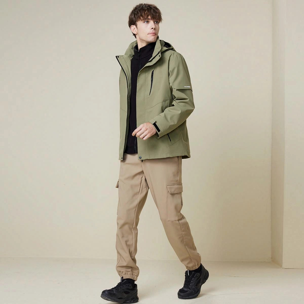 红豆 一衣三穿户外工装摇粒绒内胆连帽登山服休闲保暖夹克外套 男款