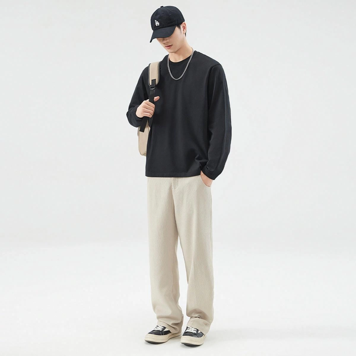 Hansca T