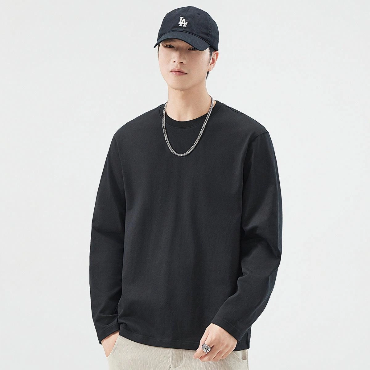 Hansca T