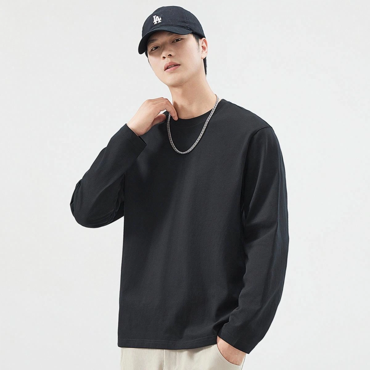 Hansca T