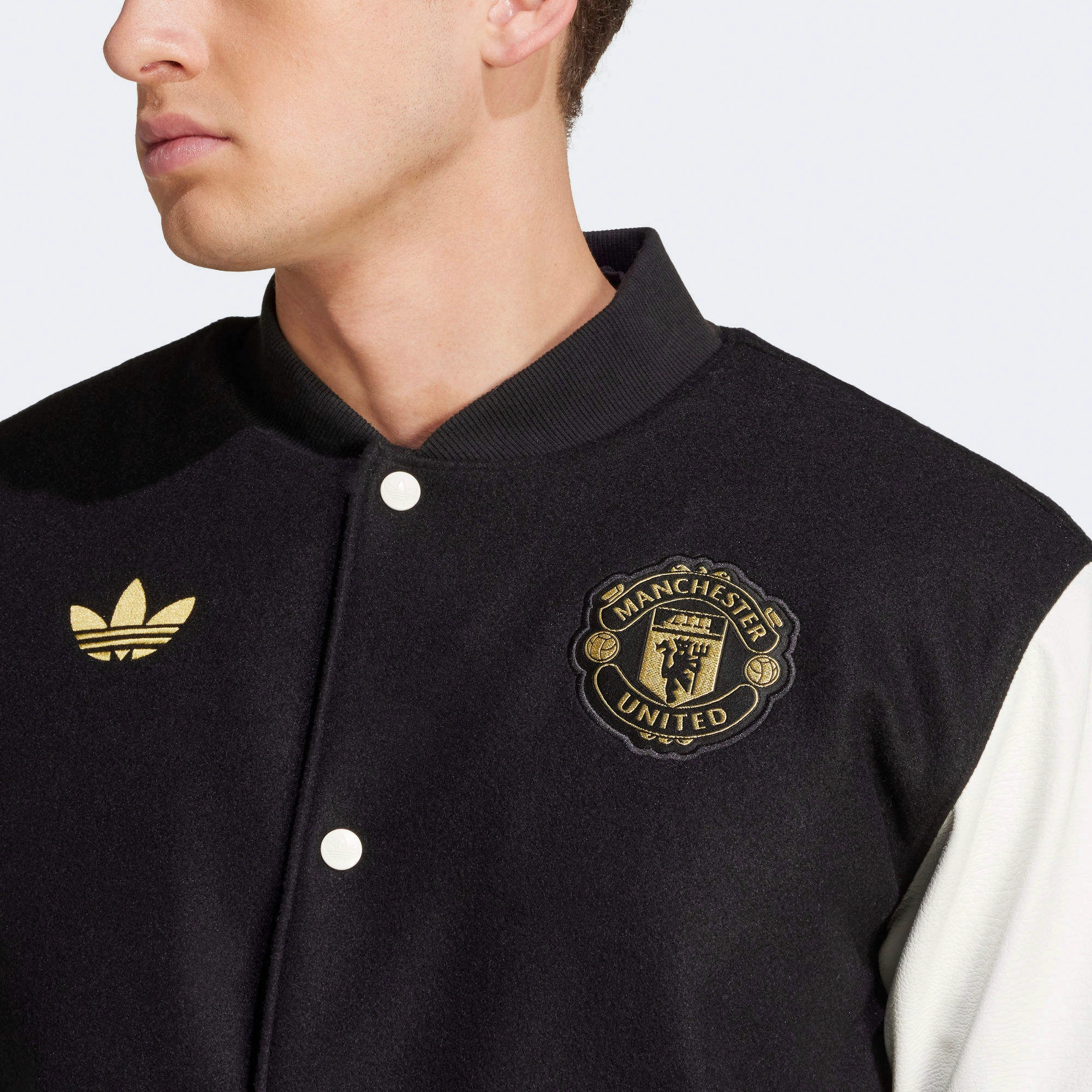 adidas originals FW24 MUFC CNY JKT
