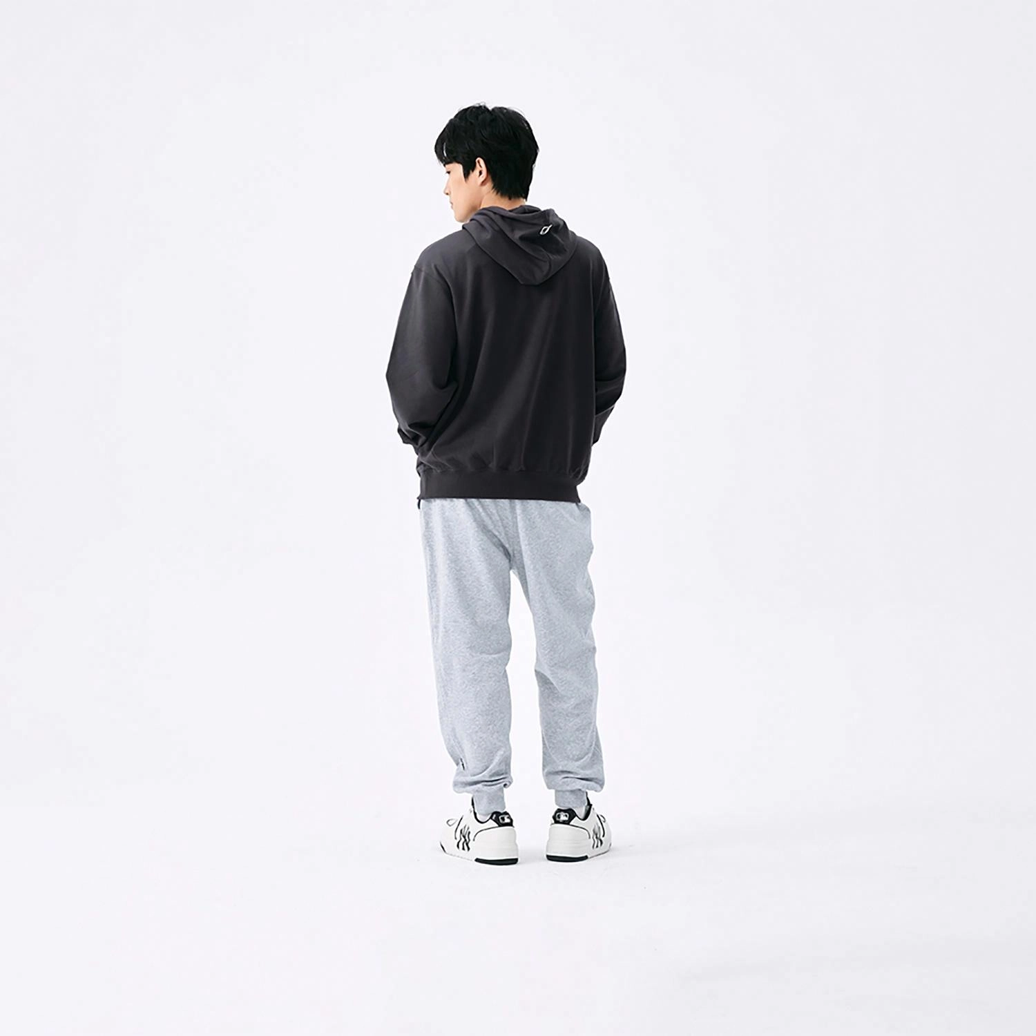 MLB Basic SS25