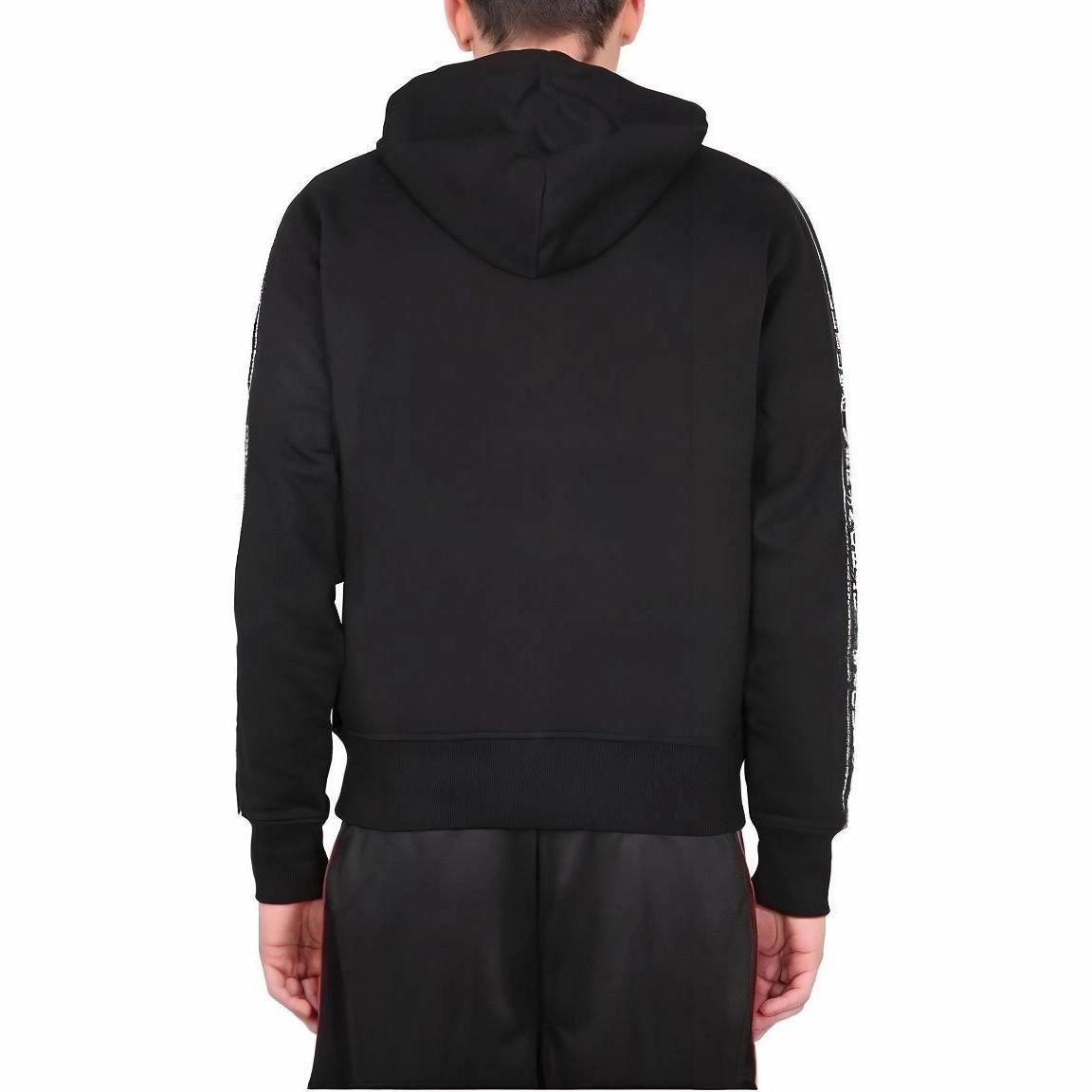 VERSACE JEANS COUTURE SS23 Logo
