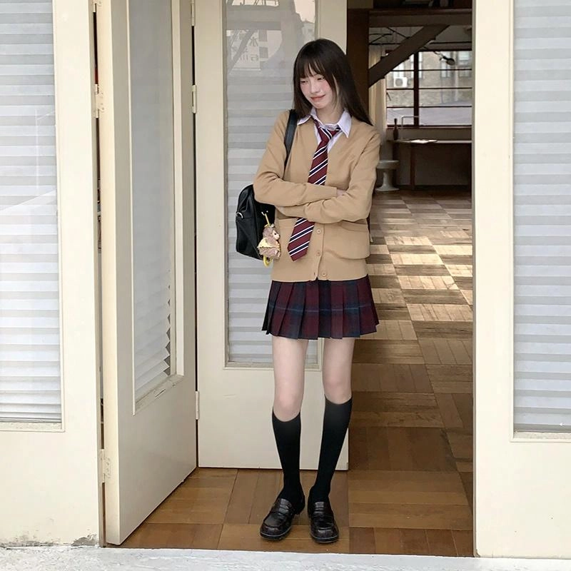东鲸岁时记 美拉德学院风慵懒风高级感开衫外搭制服长袖针织衫 男女同款 棕色