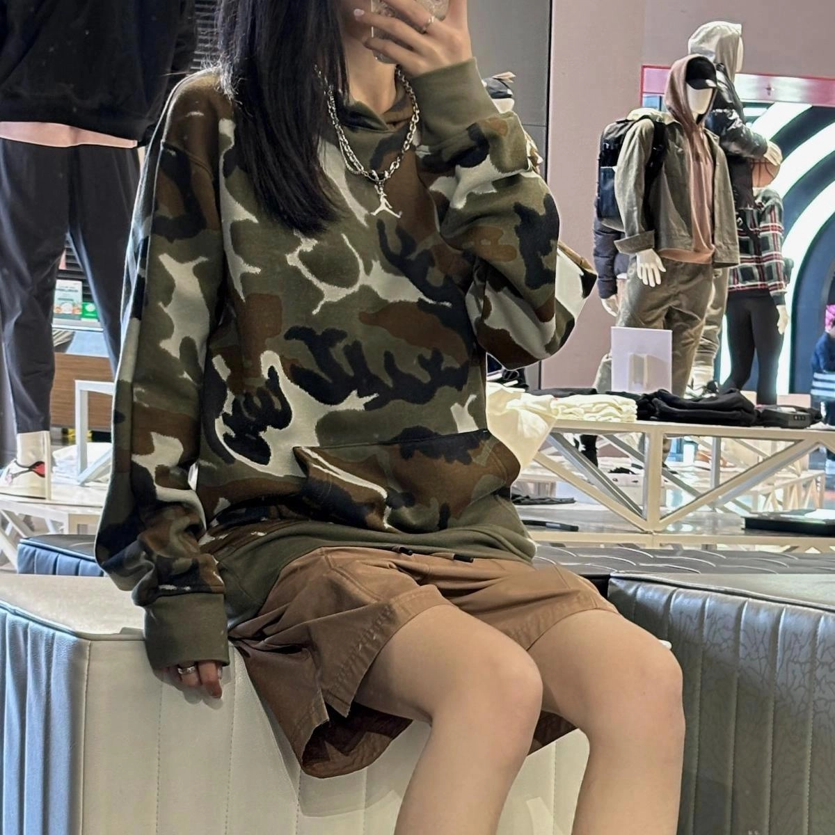 FAIRWHALE ins