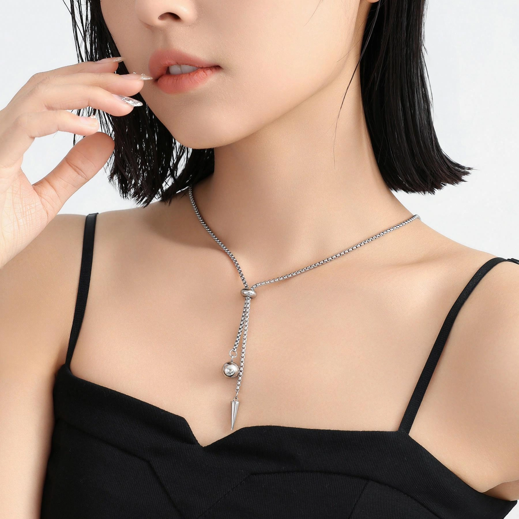 MISS XIA JWY