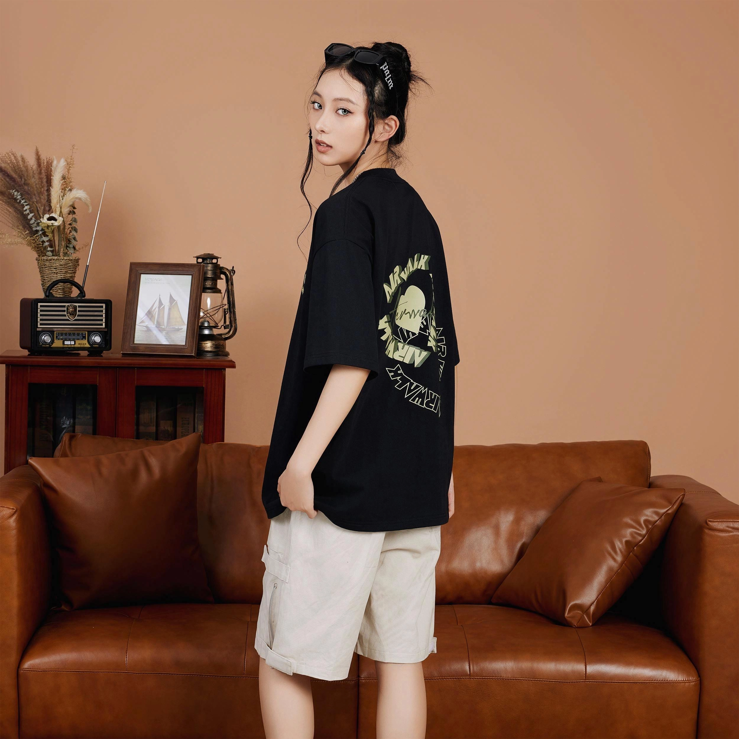 Airwalk T