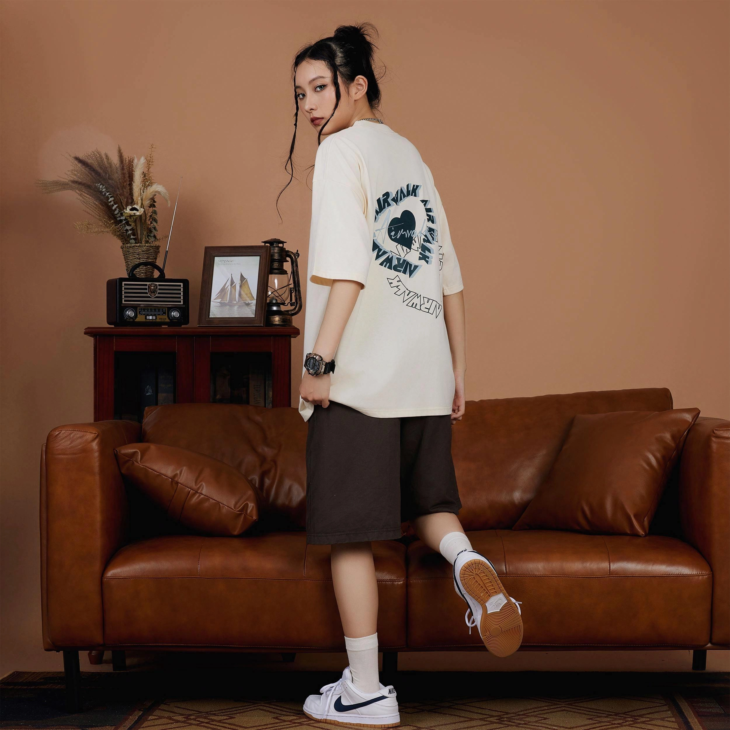 Airwalk T