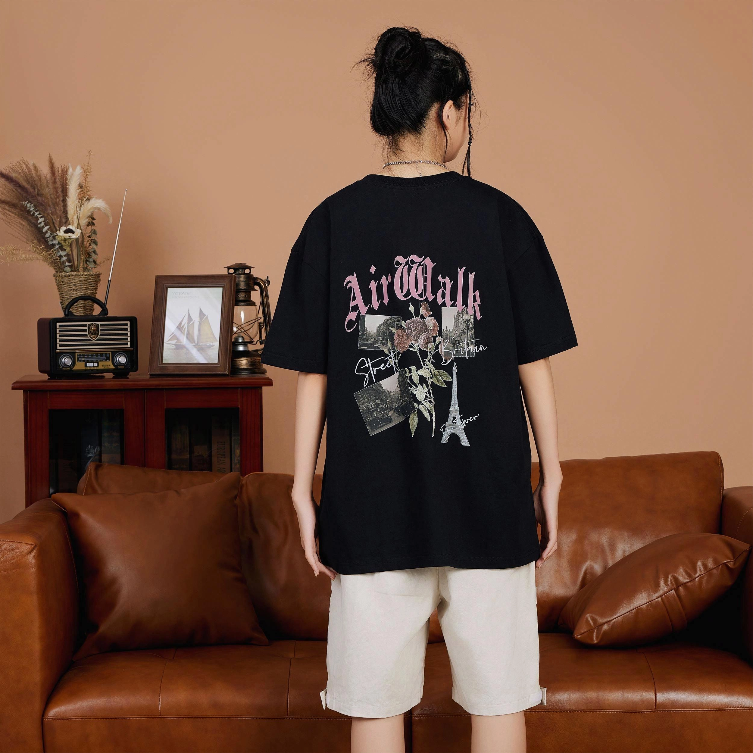 Airwalk T