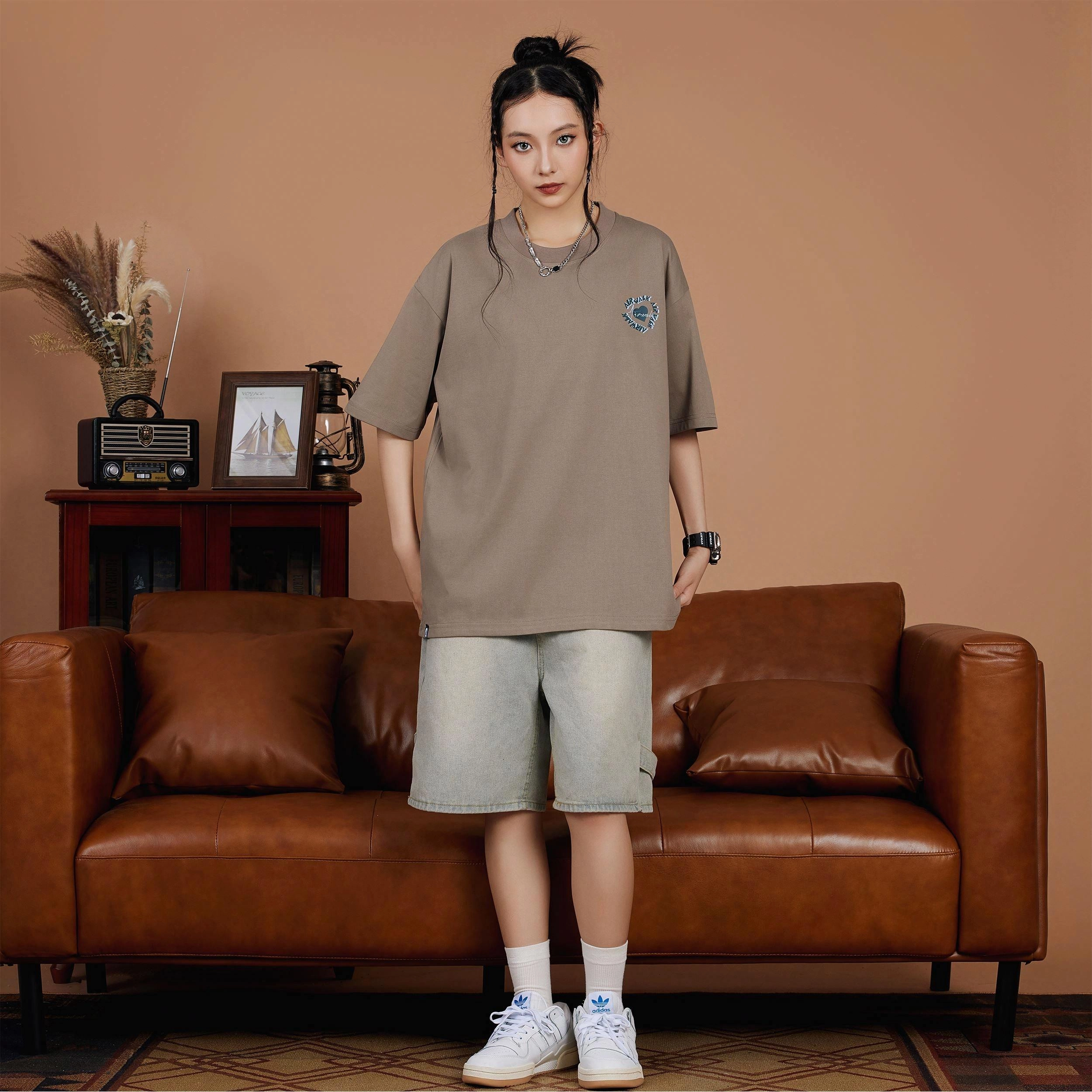 Airwalk T