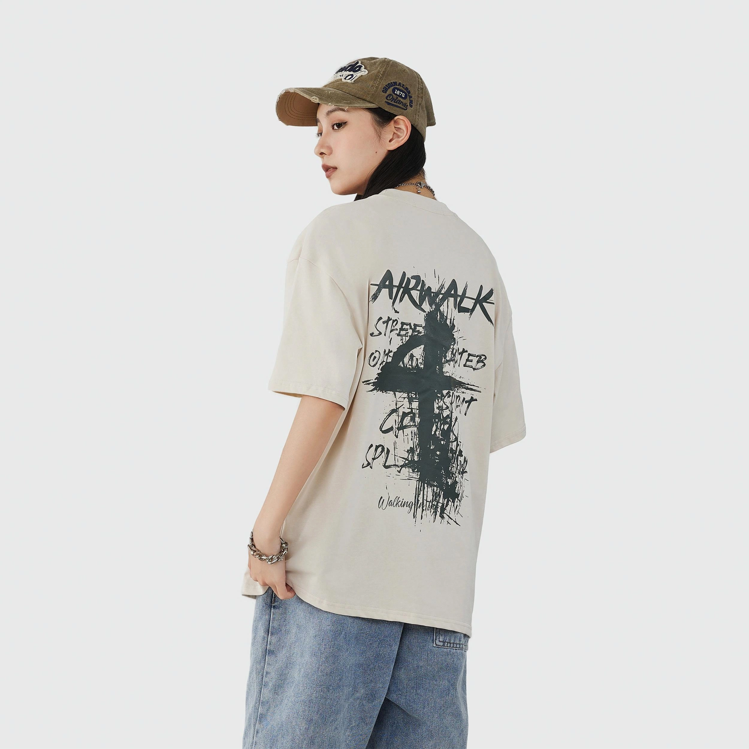 Airwalk T