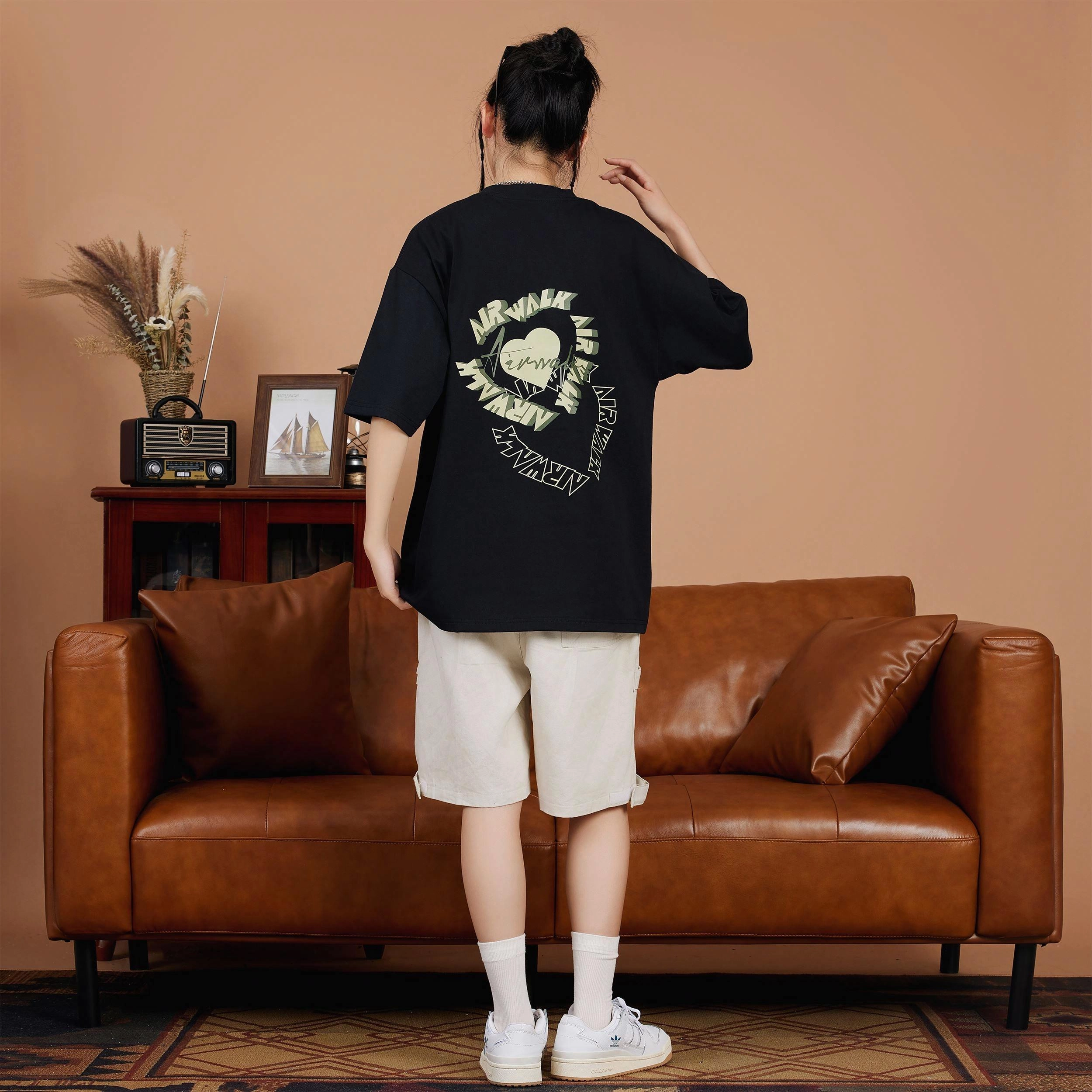Airwalk T