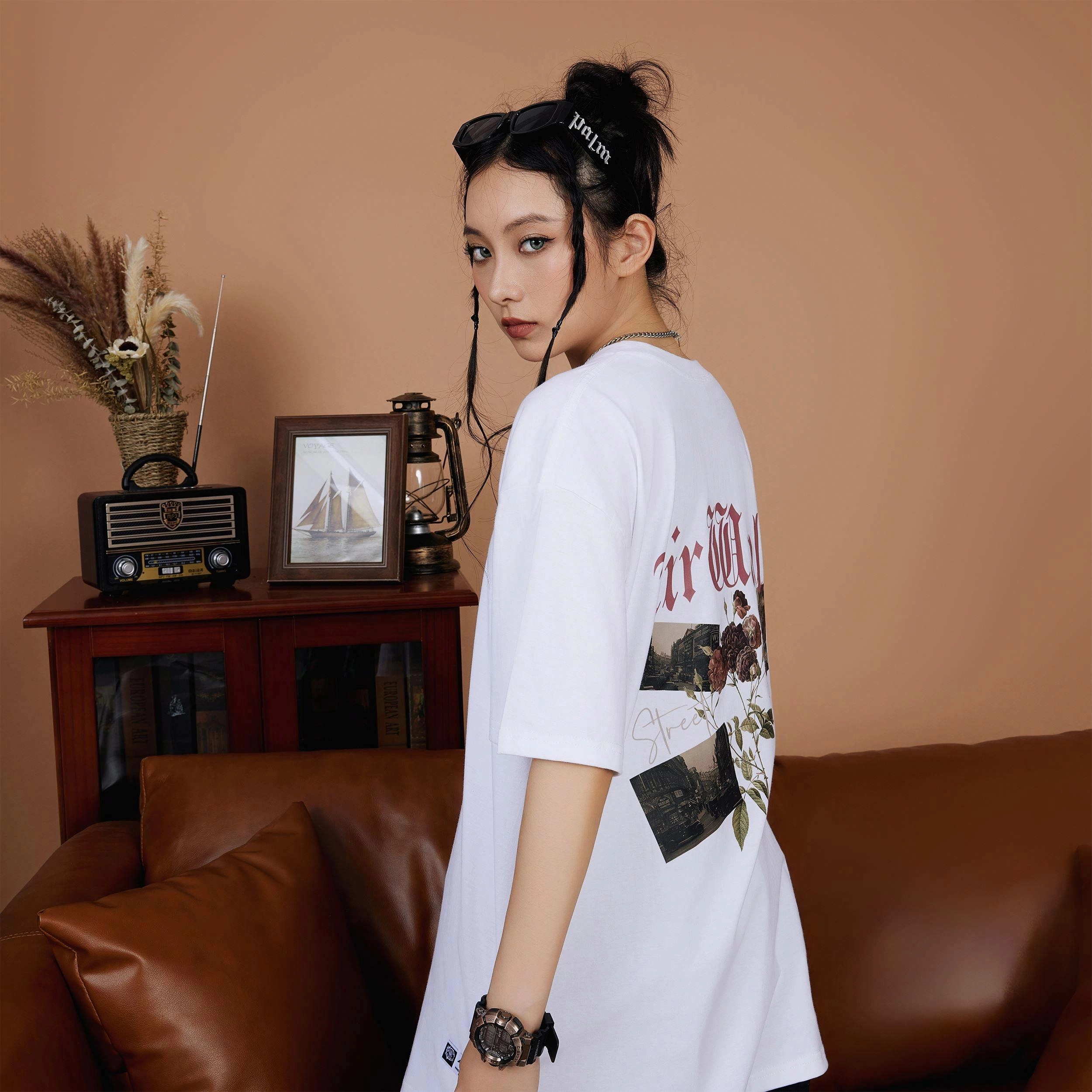 Airwalk T