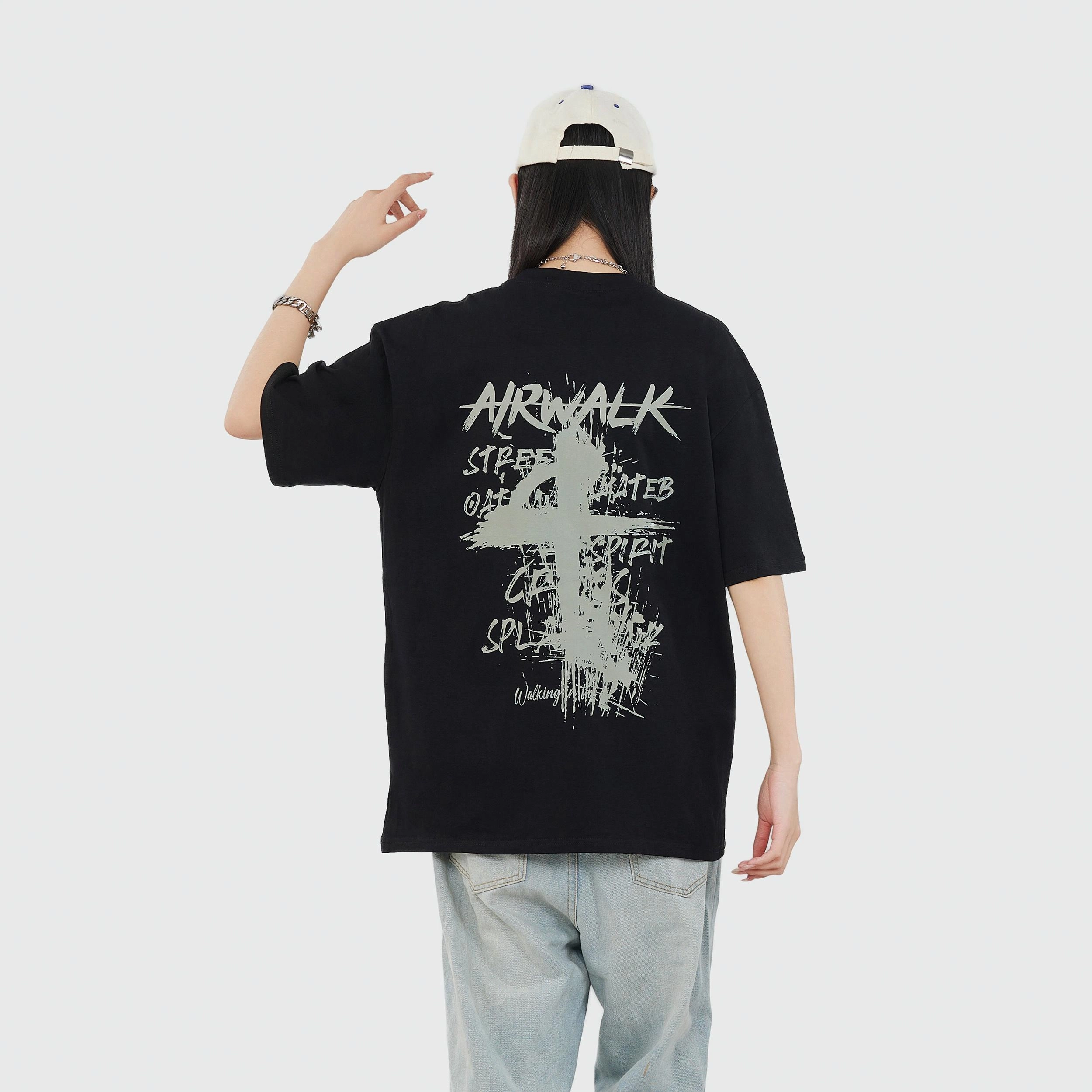 Airwalk T