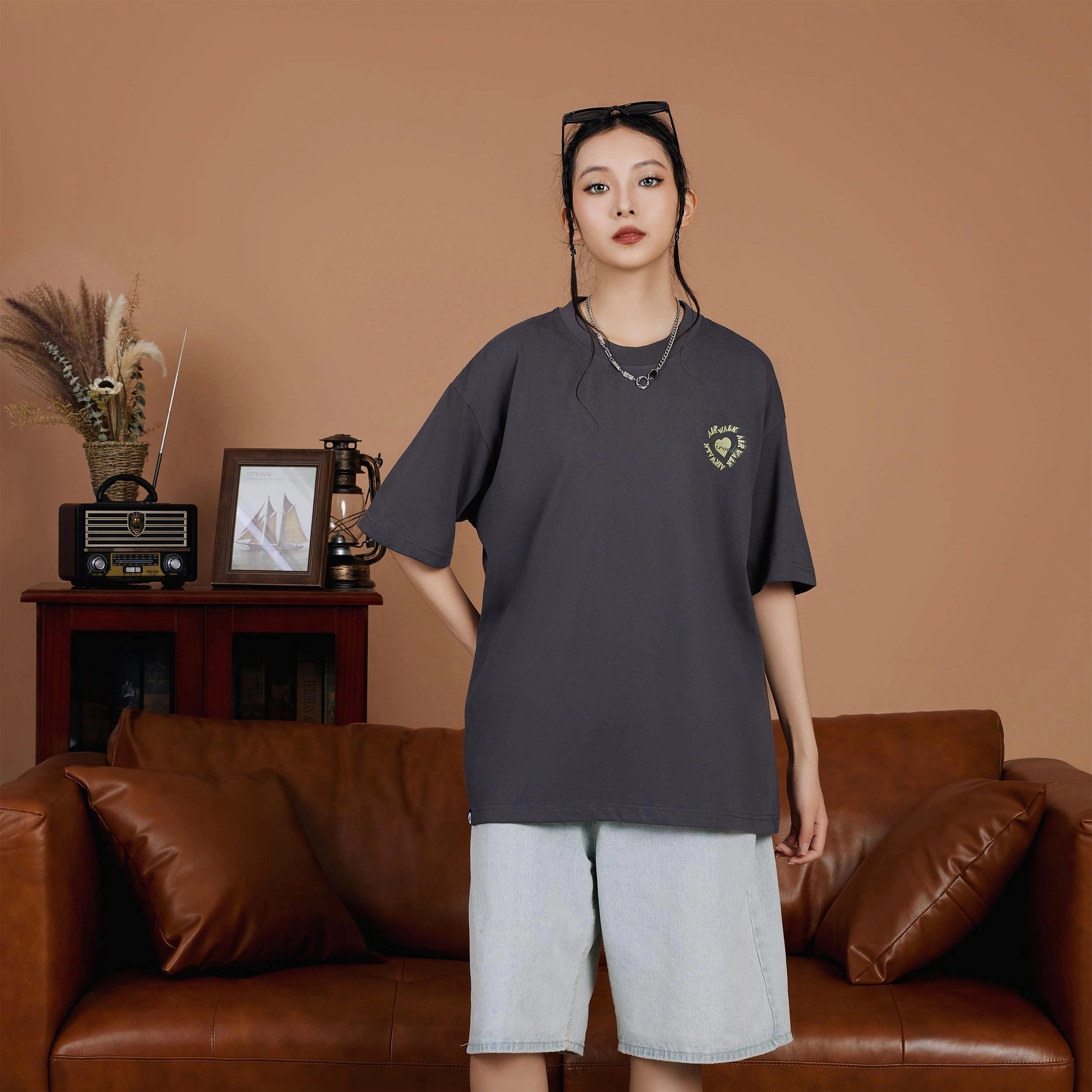 Airwalk T