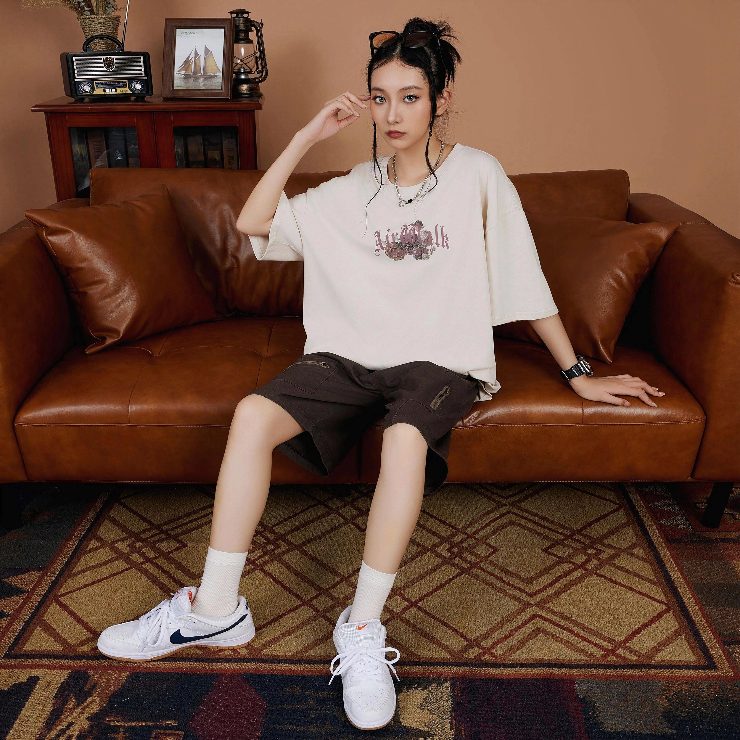 Airwalk T